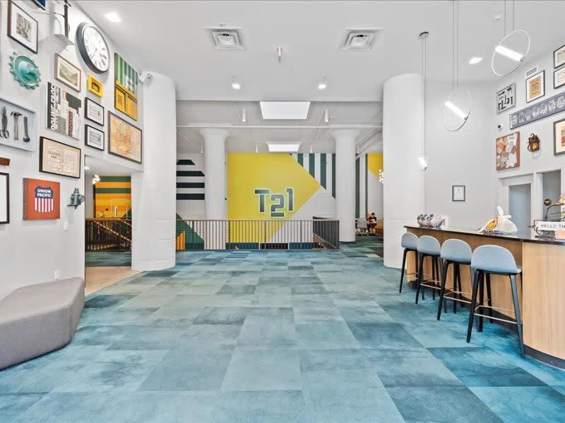 Cozysuites Lavish 1Br, Downtown พิตต์สเบิร์ก ภายนอก รูปภาพ